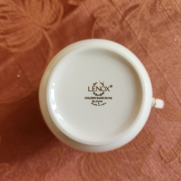 LenoxGolden Sand Dune sugar and creamer set - Picture 5 of 6